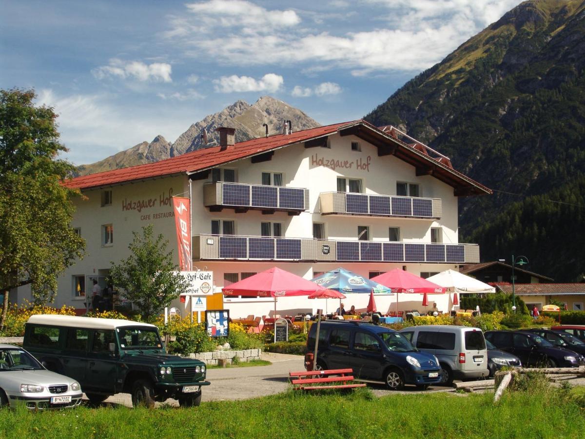 Holzgauerhof Bed & Breakfast Exterior foto